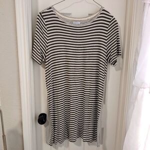 3/$10 Susina Olive Green Striped T-Shirt Dress